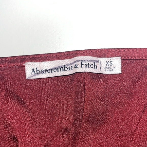 Dark Red Tie Front Blouse - Picture 4 of 4